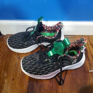 Boys under armour curry shoes.